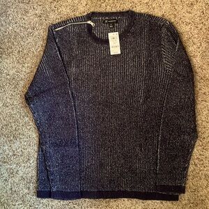 Men’s charcoal sweater